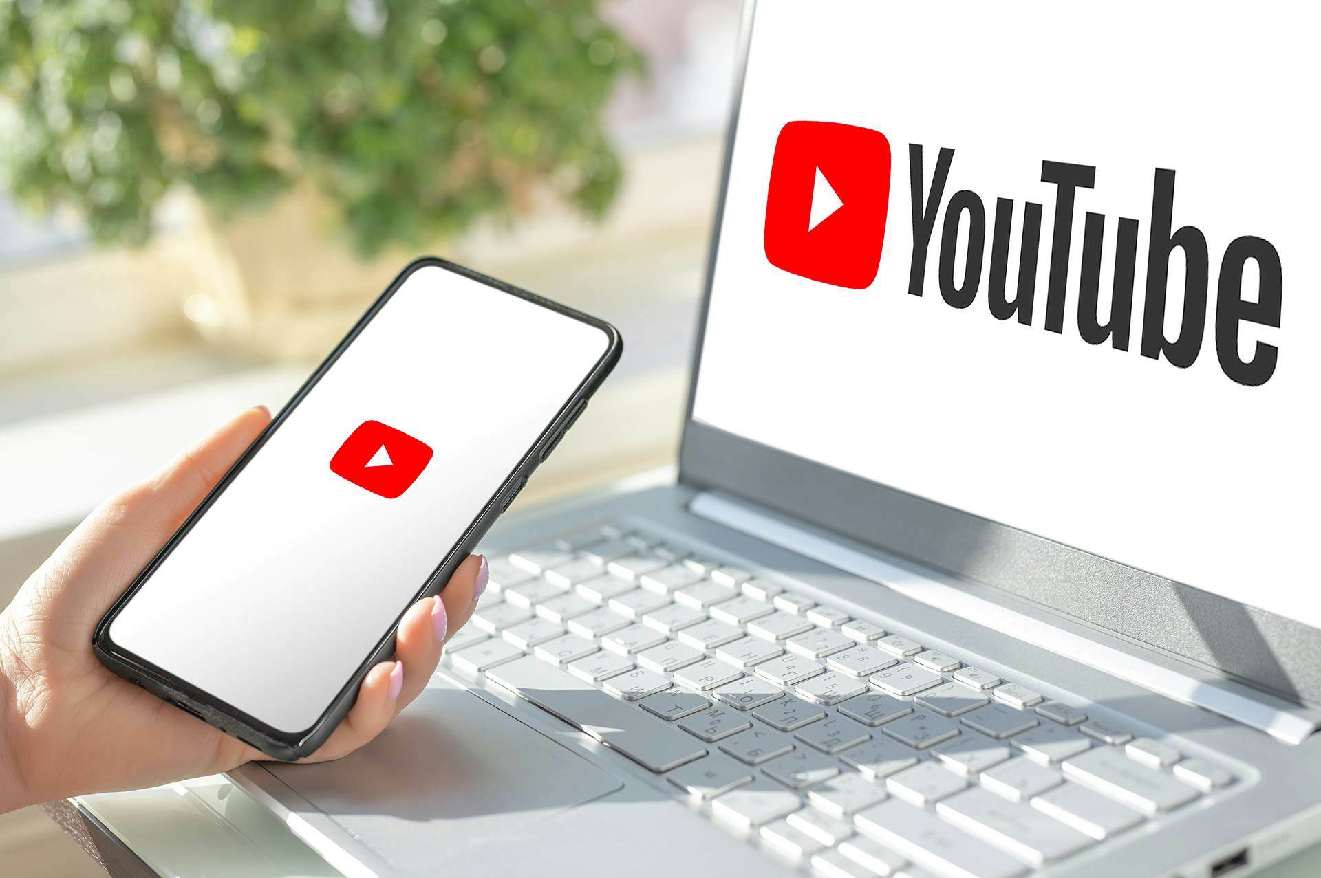 Videózás alapjai tanfolyam - YouTube titkok